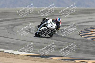 media/Oct-02-2025-Racers Edge (Thu) [[2c91cb6ab3]]/3-B Group/Session 4-Turn 12 (1pm)/